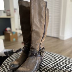 NICOLE Brown Boots