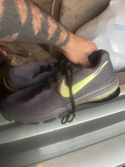 Nike Running Shoes 11 Men’s