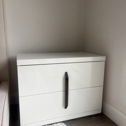 Scandinavian Designs White High Gloss Nightstands (2)