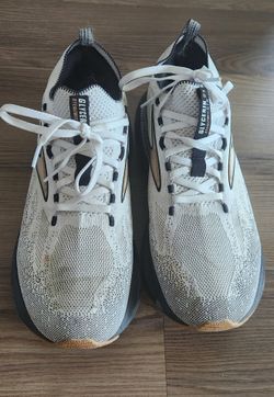 Men Brooks SZ 12