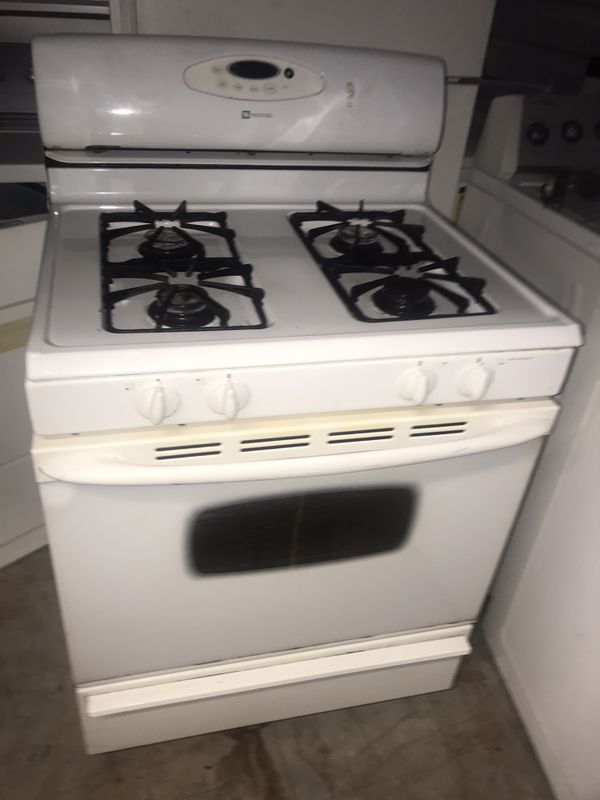 Maytag gas stove free delivery and setup for Sale in Cleveland, OH