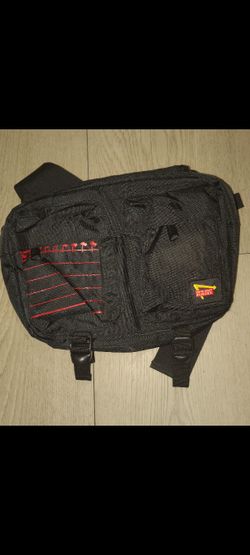 IN -N-OUT-BURGER FANNY PACK