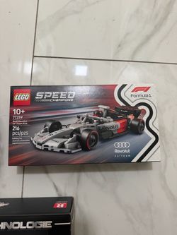 LEGO Speed Champions Audi Revolut F1 Team R26 77259