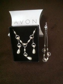 Avon 3 PC set