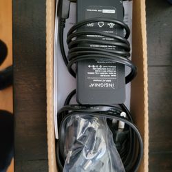 Insignia Universal Laptop Charger