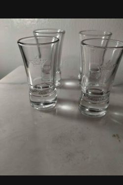 VINTAGE SOBIESKY CRYSTAL VODKA SHOT GLASSES SET OFF 4 - V90