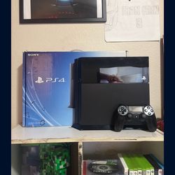 PS4 500GB RARE FIRMWARE 10.30 2013 Launch Model - Original Box + Controller