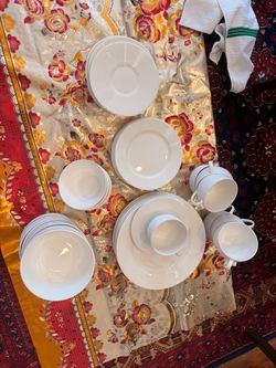 Set  dishes for 6 people