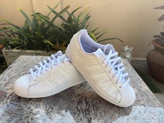 Mens Adidas Superstar White Leather Sneakers size 9