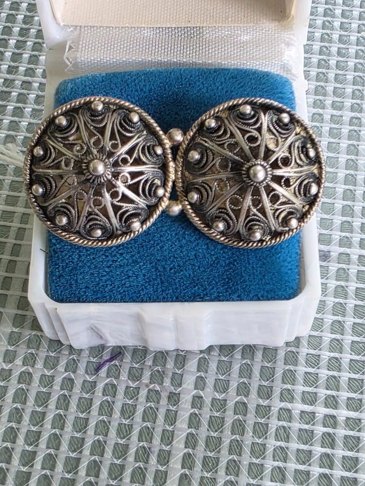 Vintage Euro Sterling Silver Broach 