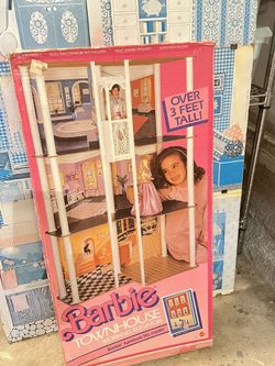 Vintage 1987 Barbie Townhouse New In Box