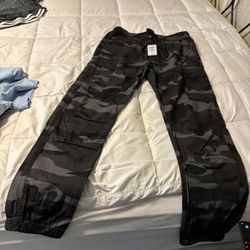 Medium New  CSG Med Joggers 