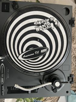 American Audio TTD-2500 direct-drive professional turntable
