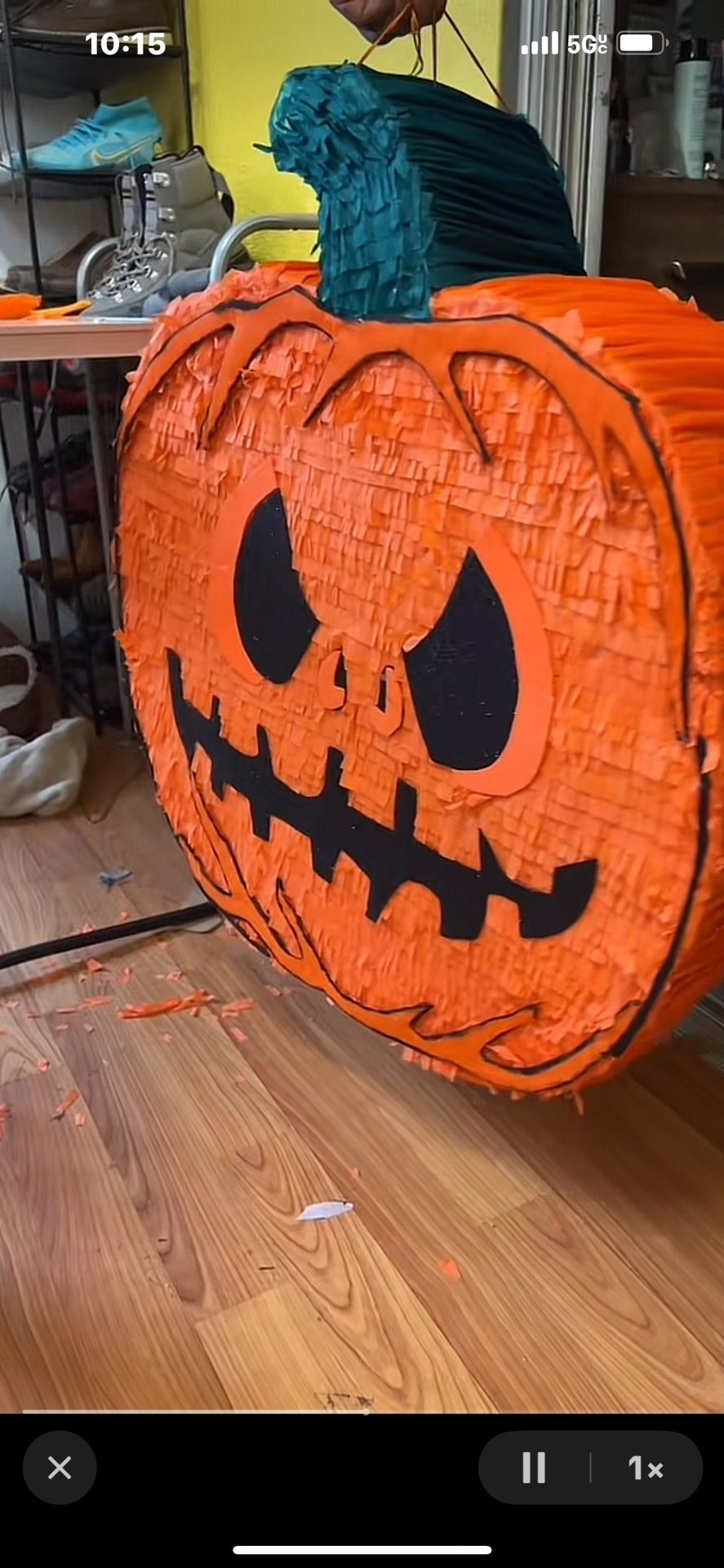Hollowen Piñatas