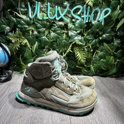 Altra Lone Peak Hiker 2 Women Sz 7.5 Grey Suede Athletic Trail Walk Hiking Boots