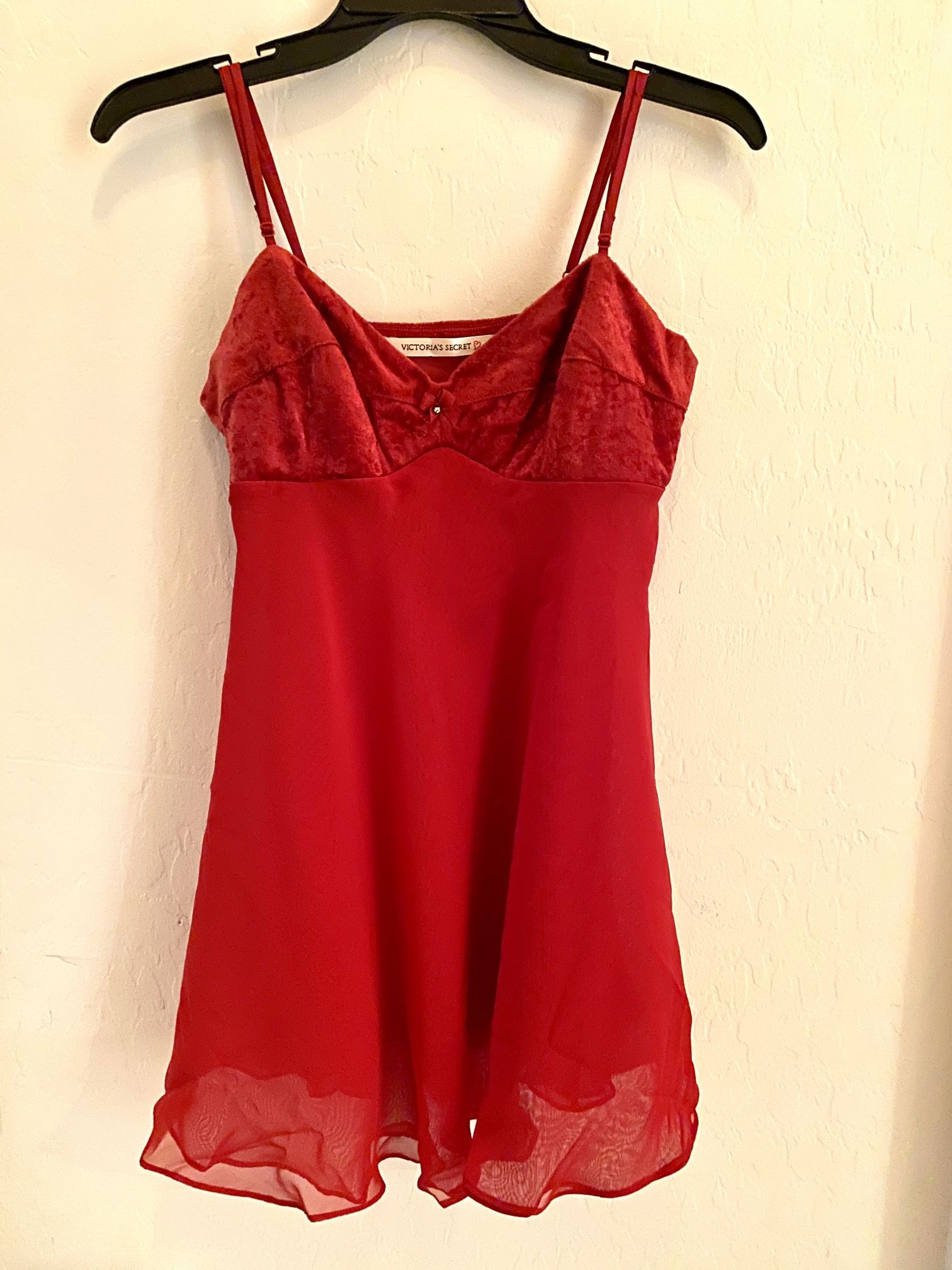 Victoria Secrets Lingerie Babydoll Nightwear Top S Red Silky Chiffon & Velvet