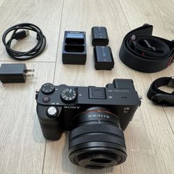 Sony A7C With Sony FE 4-5.6 28mm-60mm Lense and Peak Design Straps 