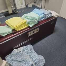 40 Hospital Gowns – Assorted Sizes & Colors – $100 for All