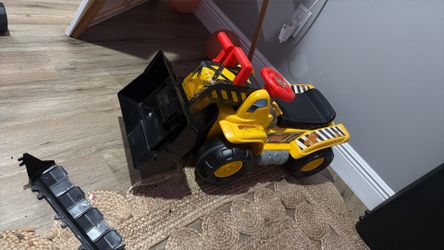 Toy truck