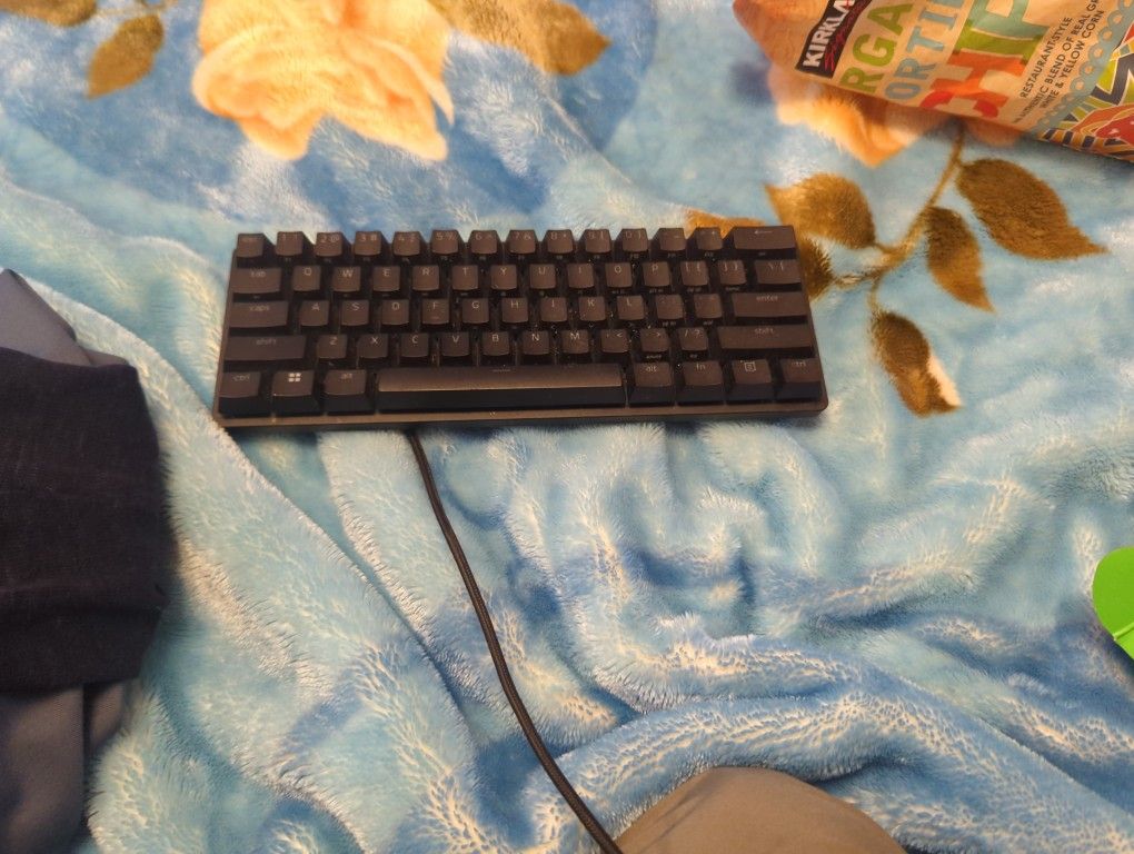 It's A Keyboard Razor Huntsman Mini