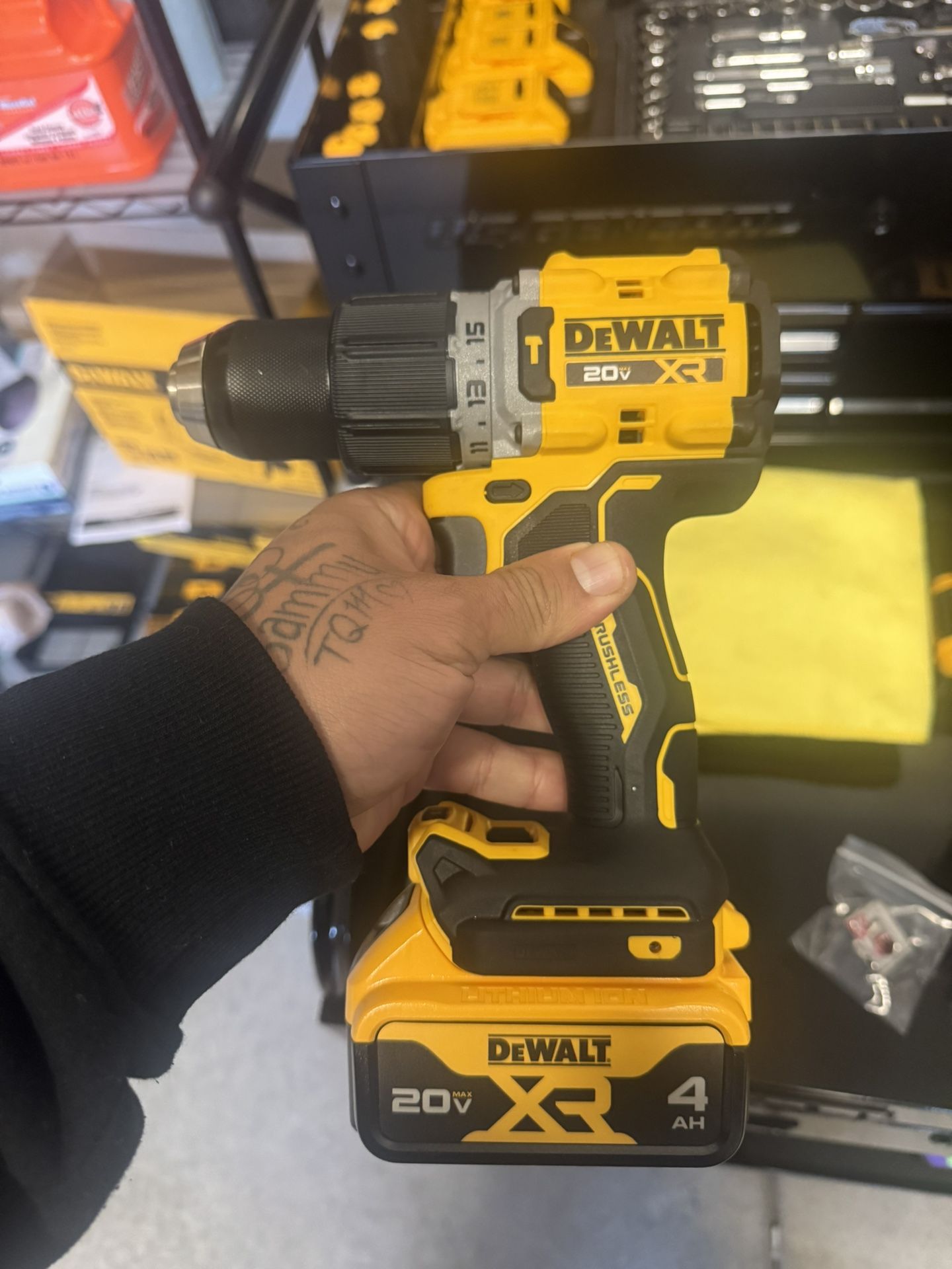 Dewalt 20v Xr Hammer Drill