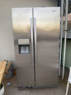 Whirlpool Refrigerator 