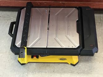 Tile cutter