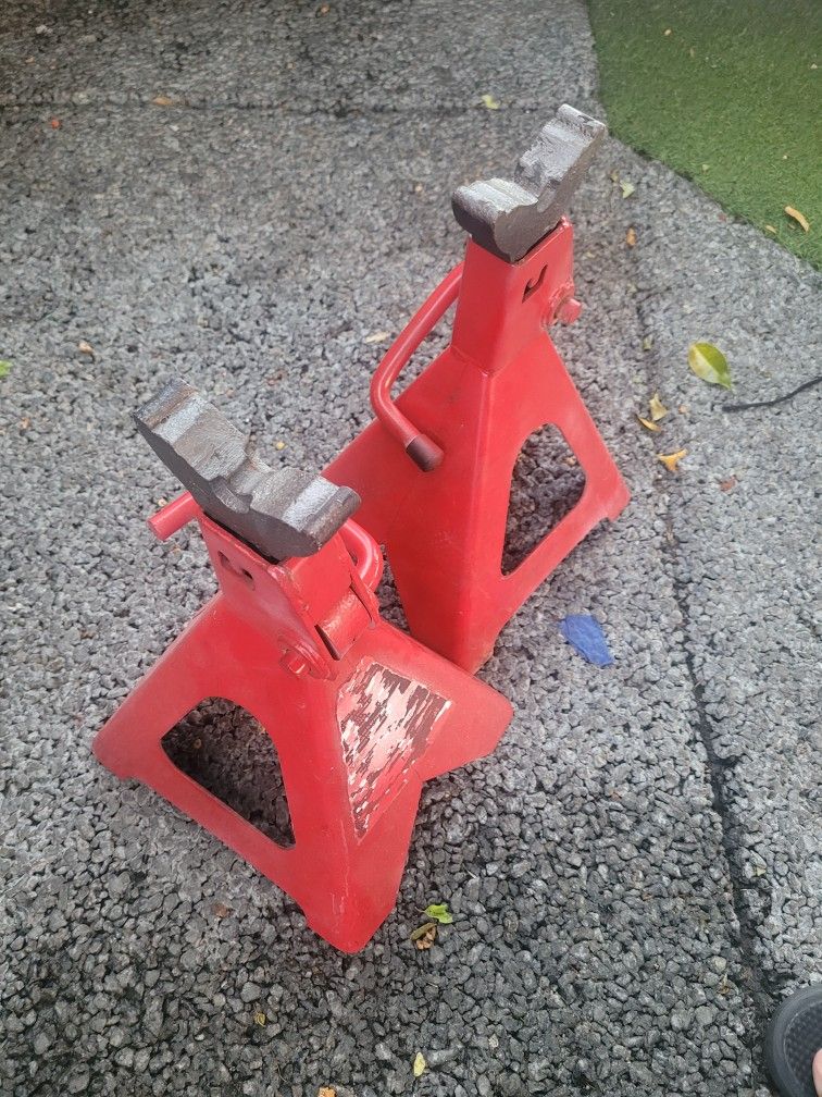 Jack Stands