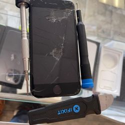 All iPhone and Samsung repair 