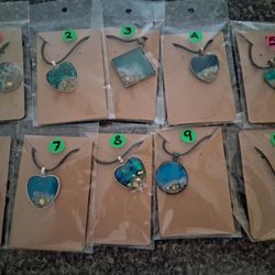 Homemade Beach Jewelry 