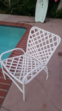 MID CENTURY PATIO CHAIR
