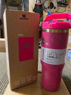 30 oz. Stanley Ice Flow Flip Straw Tumbler Hot Pink “Hello Kitty”