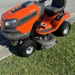 Husqvarna Mower 46” Cut