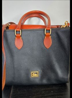 Dooney & Bourke
