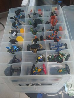 Vintage Heroclix lot of 313 used in Warrenville