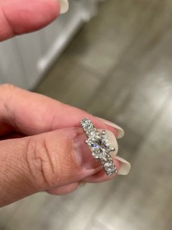 Diamond Ring Princess Cut 1.21 Cr Center Diamond 