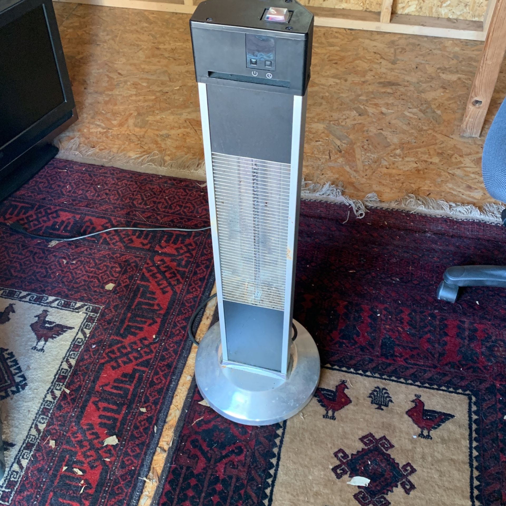 Electric Tower Space Heater Trustech PD15R 120v 1500w