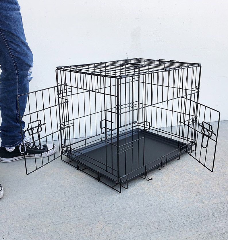 New in box $25 Folding 24” Dog Cage 2-Door Folding Pet Crate Kennel w/ Tray 24”x17”x19”