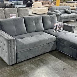 New sleeper sectional couch / free delivery