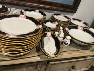 66 pieces Antique beautiful cobalt dishes