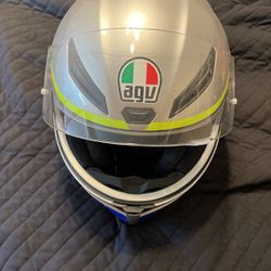 AGV K1 helmet Size ML