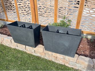 Large planters with drainage adapters