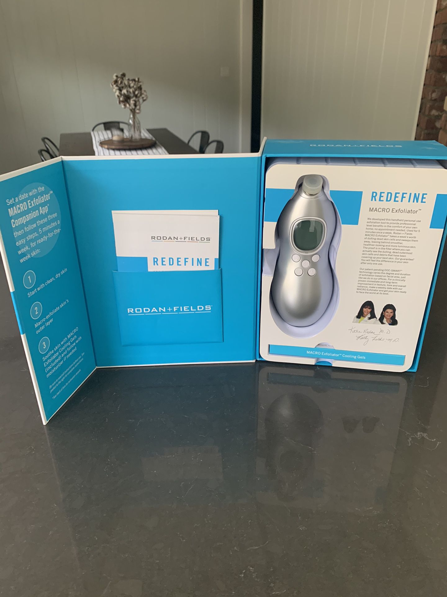 Rodan and Fields Macro Exfoliator *Used in great condition