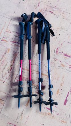 Black diamond telescoping trekking poles