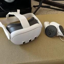 Meta Oculus Quest 3 VR Headset 128GB