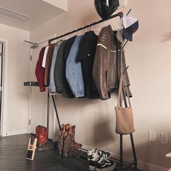 Metal Entry Rack/ Clothing Rack