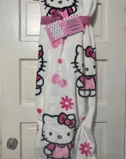 Hello Kitty Blanket