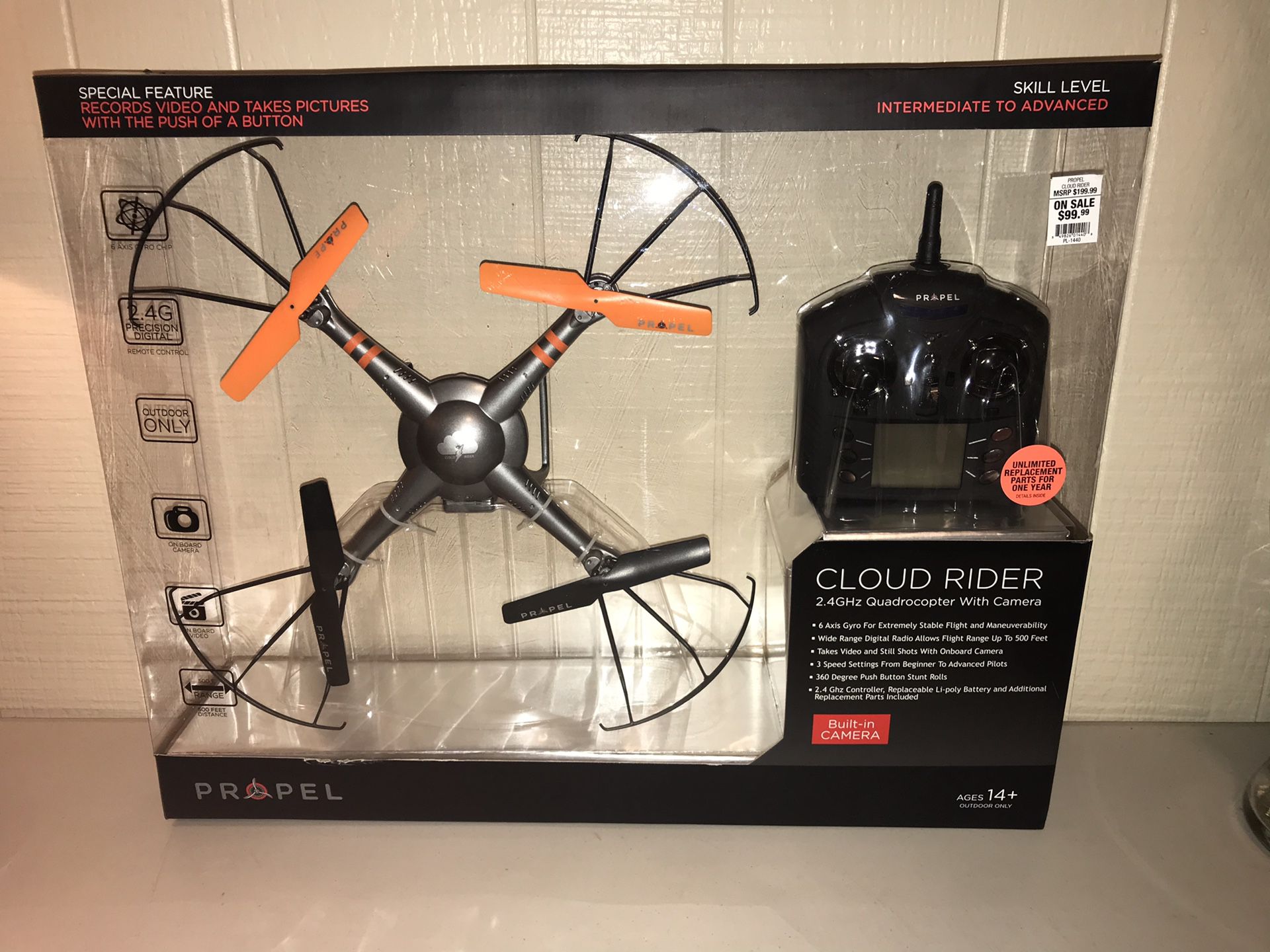 Cloud Rider 2.4 GHz Quadrocopter w/Camera Drone by Propel