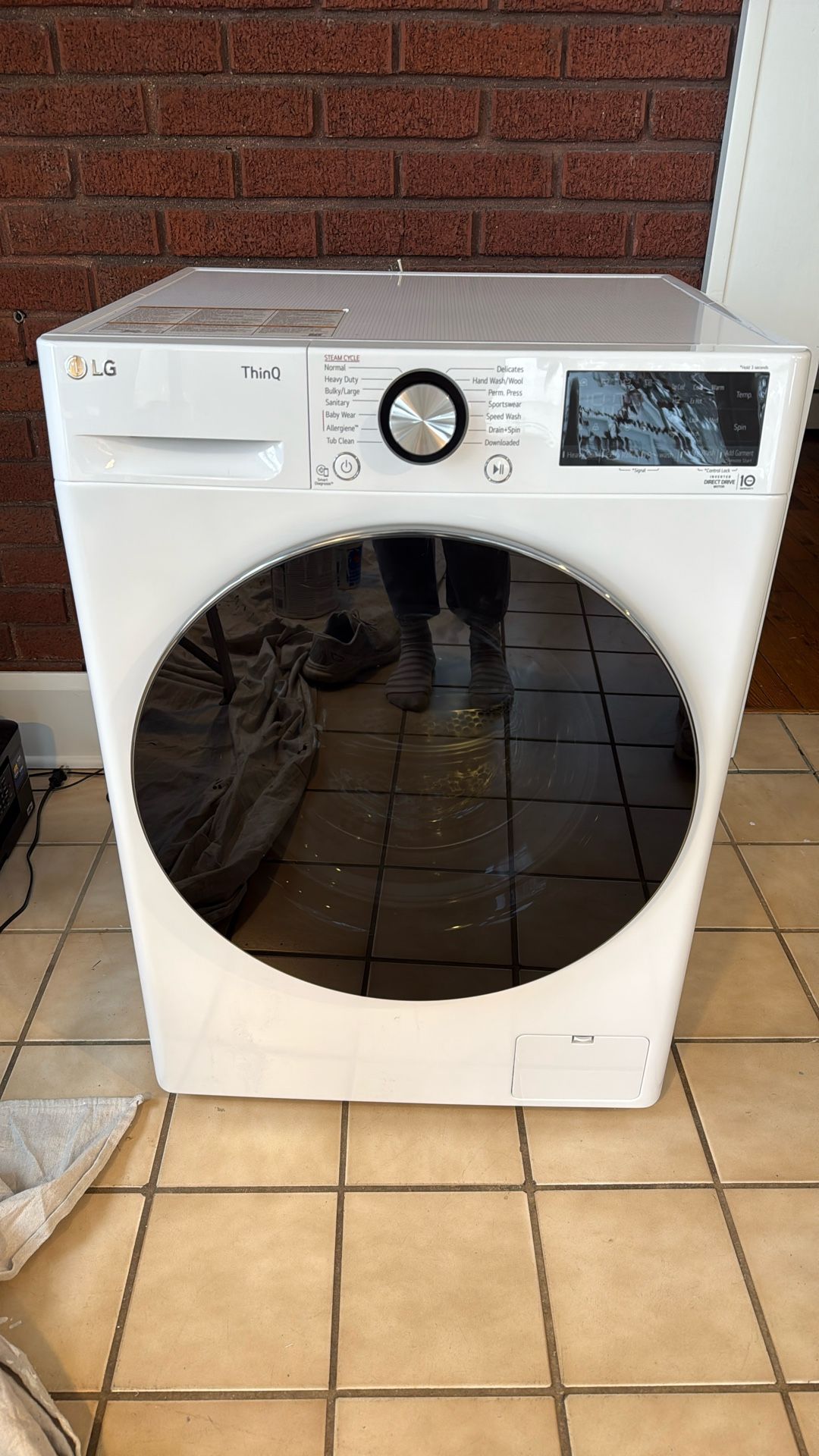 NEW LG ThinQ Compact 2.4 cu ft. Stackable Washer