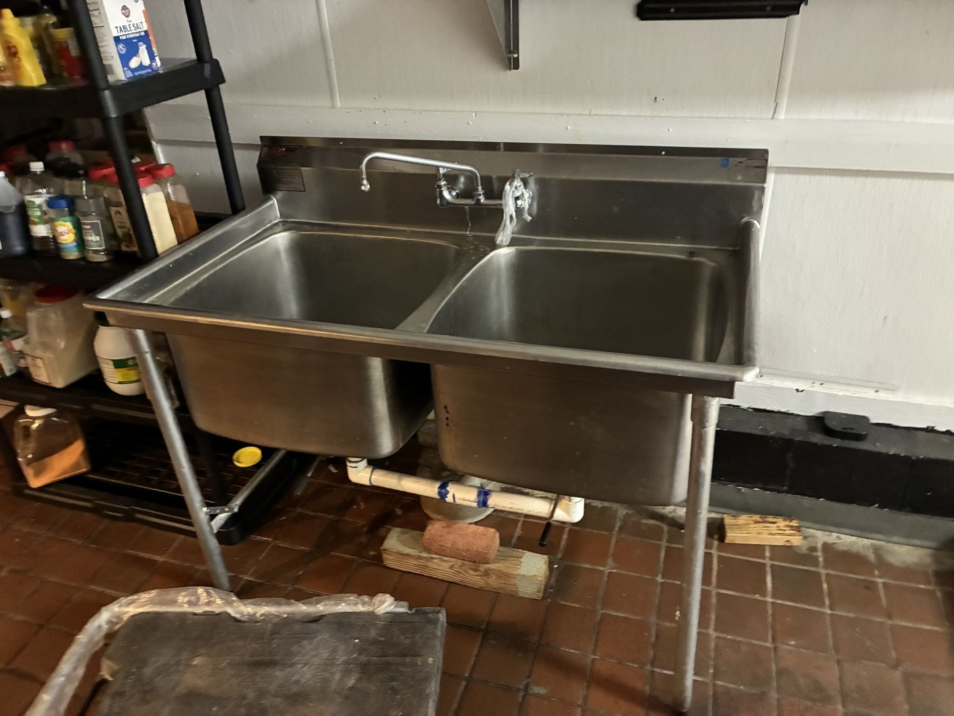Restaurant Goods And Equipment For Sale